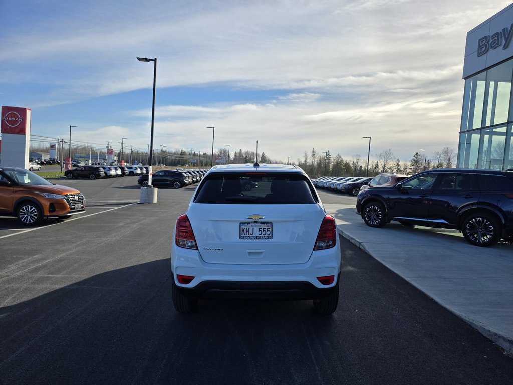 2021 Chevrolet Trax AWD LS in Bathurst, New Brunswick - 7 - w1024h768px