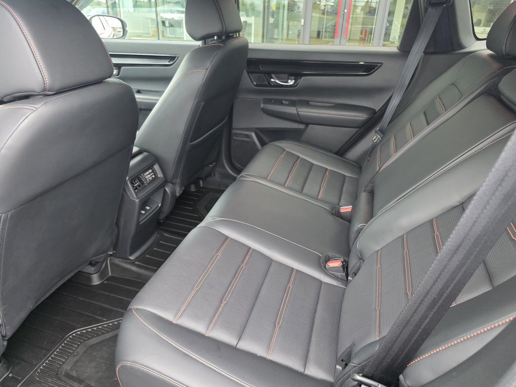 2023 Honda CR-V Touring Hybrid 4WD in Bathurst, New Brunswick - 11 - w1024h768px