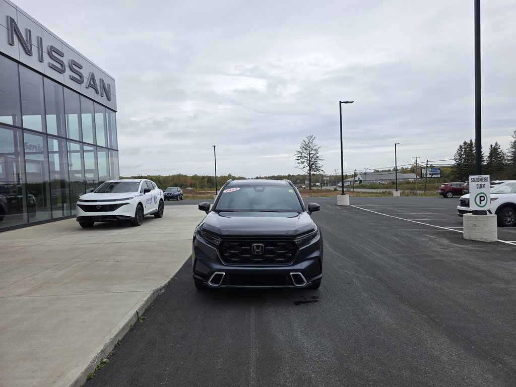 2023 Honda CR-V Touring Hybrid 4WD in Bathurst, New Brunswick - 3 - w1024h768px