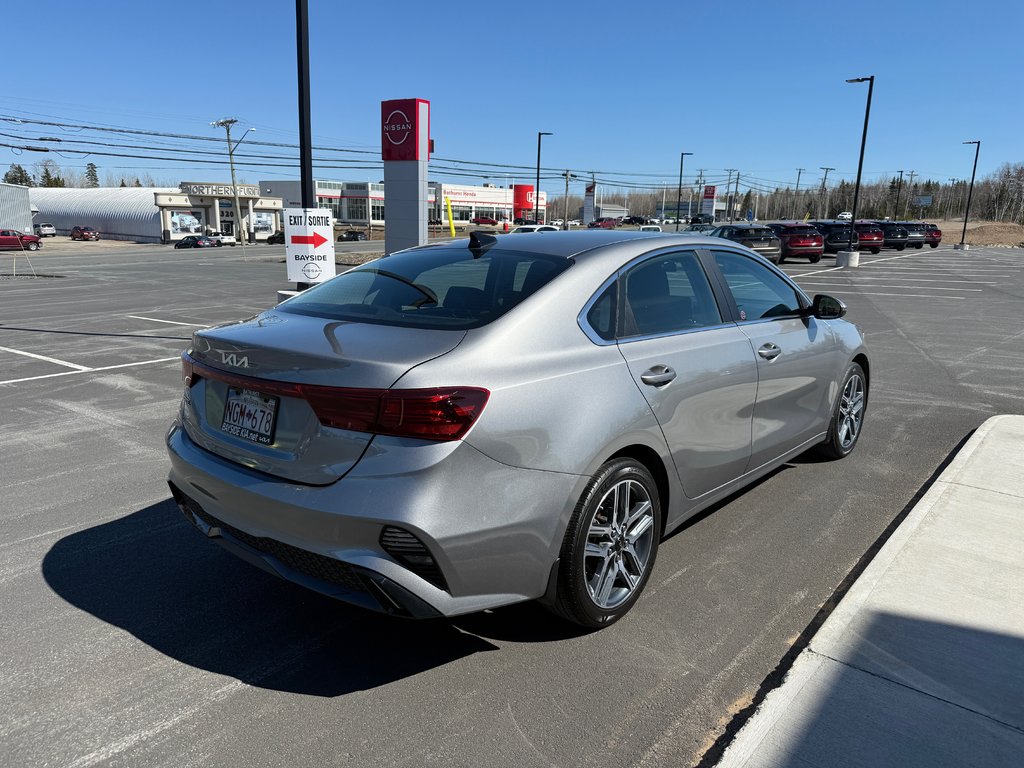 2023 Kia Forte Sedan EX+ IVT in Bathurst, New Brunswick - 5 - w1024h768px