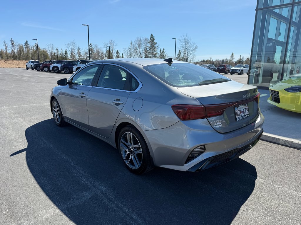 2023 Kia Forte Sedan EX+ IVT in Bathurst, New Brunswick - 7 - w1024h768px