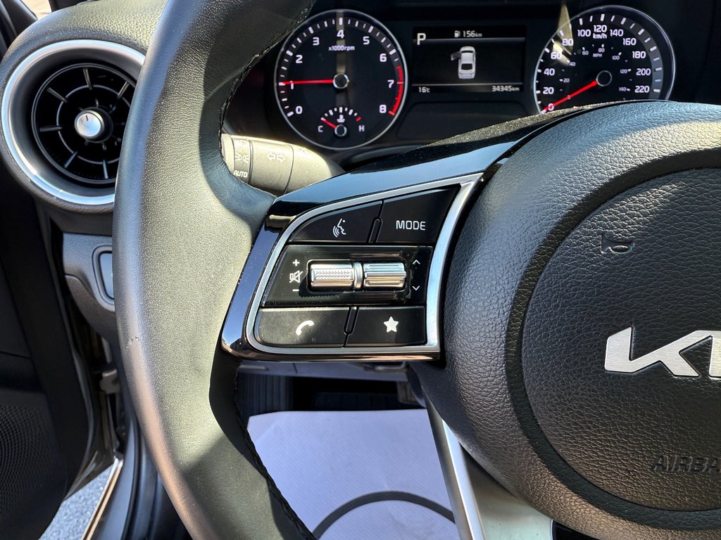 2023 Kia Forte Sedan EX+ IVT in Bathurst, New Brunswick - 19 - w1024h768px