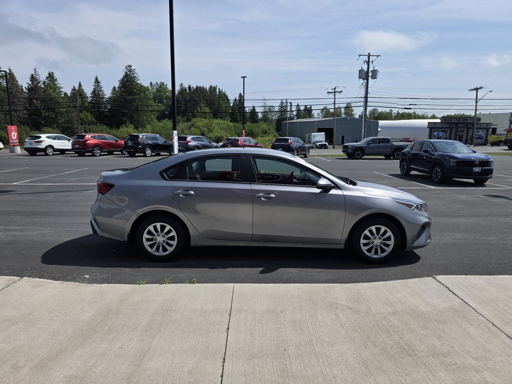 2024 Kia Forte LX IVT in Bathurst, New Brunswick - 5 - w1024h768px