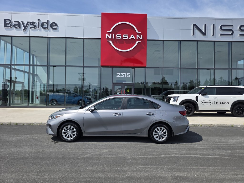 2024 Kia Forte LX IVT in Bathurst, New Brunswick - 9 - w1024h768px