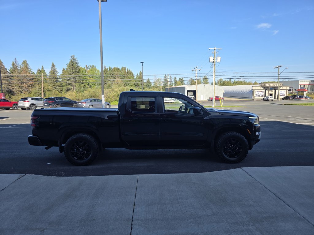 Nissan Frontier Crew Cab SV 4x4 at 2023 à Bathurst, Nouveau-Brunswick - 5 - w1024h768px