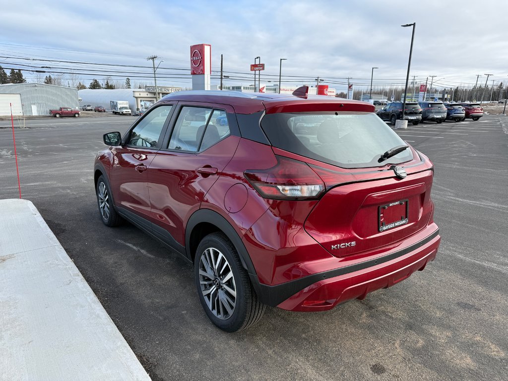 Nissan Kicks Play SV FWD 2025 à Bathurst, Nouveau-Brunswick - 16 - w1024h768px