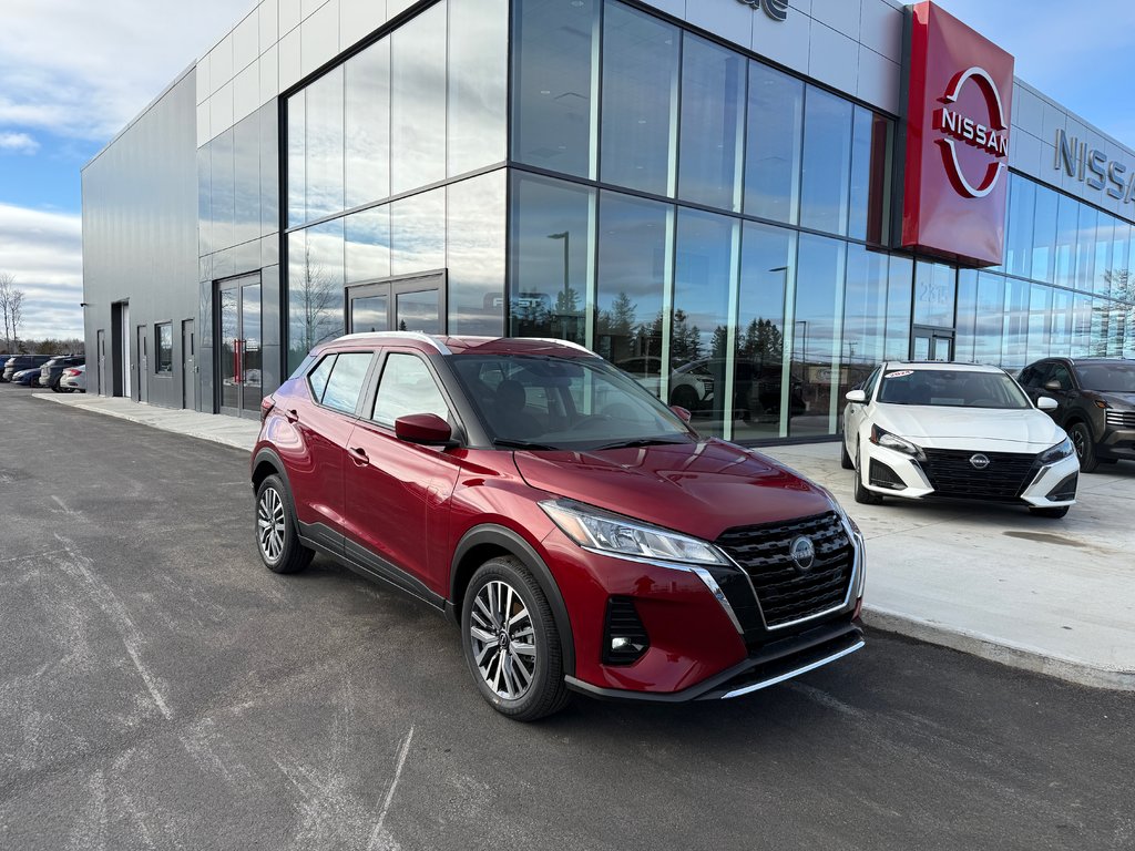 Nissan Kicks Play SV FWD 2025 à Bathurst, Nouveau-Brunswick - 1 - w1024h768px