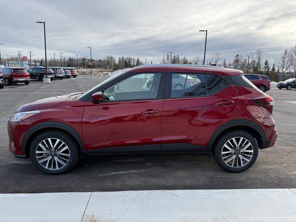 Nissan Kicks Play SV FWD 2025 à Bathurst, Nouveau-Brunswick - 5 - w1024h768px