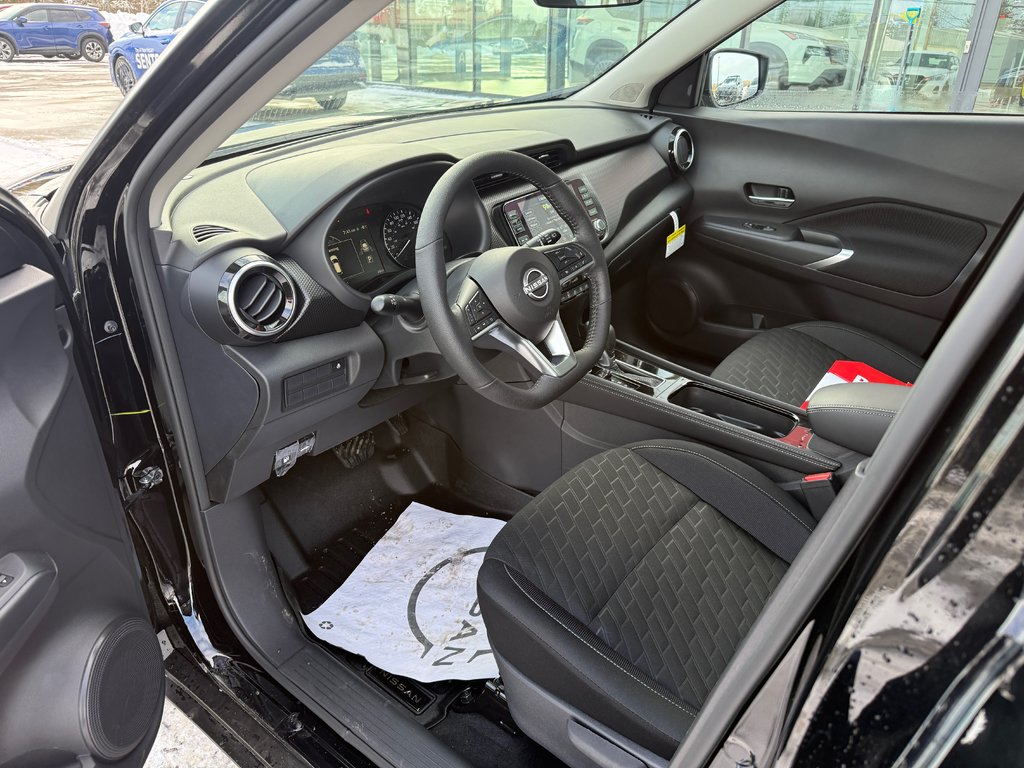 2025 Nissan Kicks Play SV FWD in Bathurst, New Brunswick - 13 - w1024h768px