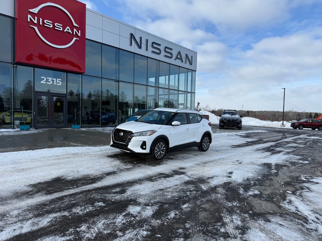 2025 Nissan Kicks Play SV FWD in Bathurst, New Brunswick - 2 - w1024h768px