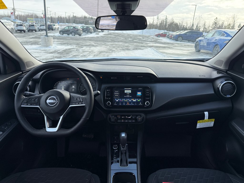 2025 Nissan Kicks Play SV FWD in Bathurst, New Brunswick - 13 - w1024h768px