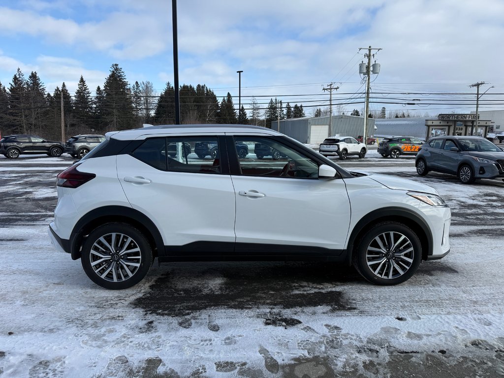 2025 Nissan Kicks Play SV FWD in Bathurst, New Brunswick - 5 - w1024h768px