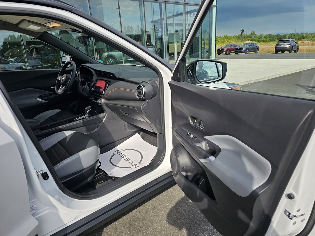 Nissan Kicks SR PREMIUM 2021 à Bathurst, Nouveau-Brunswick - 16 - w1024h768px
