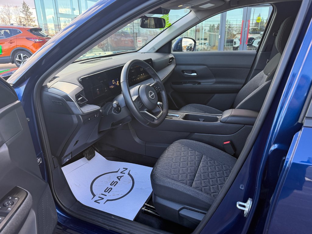 2025 Nissan Kicks SV FWD in Bathurst, New Brunswick - 14 - w1024h768px