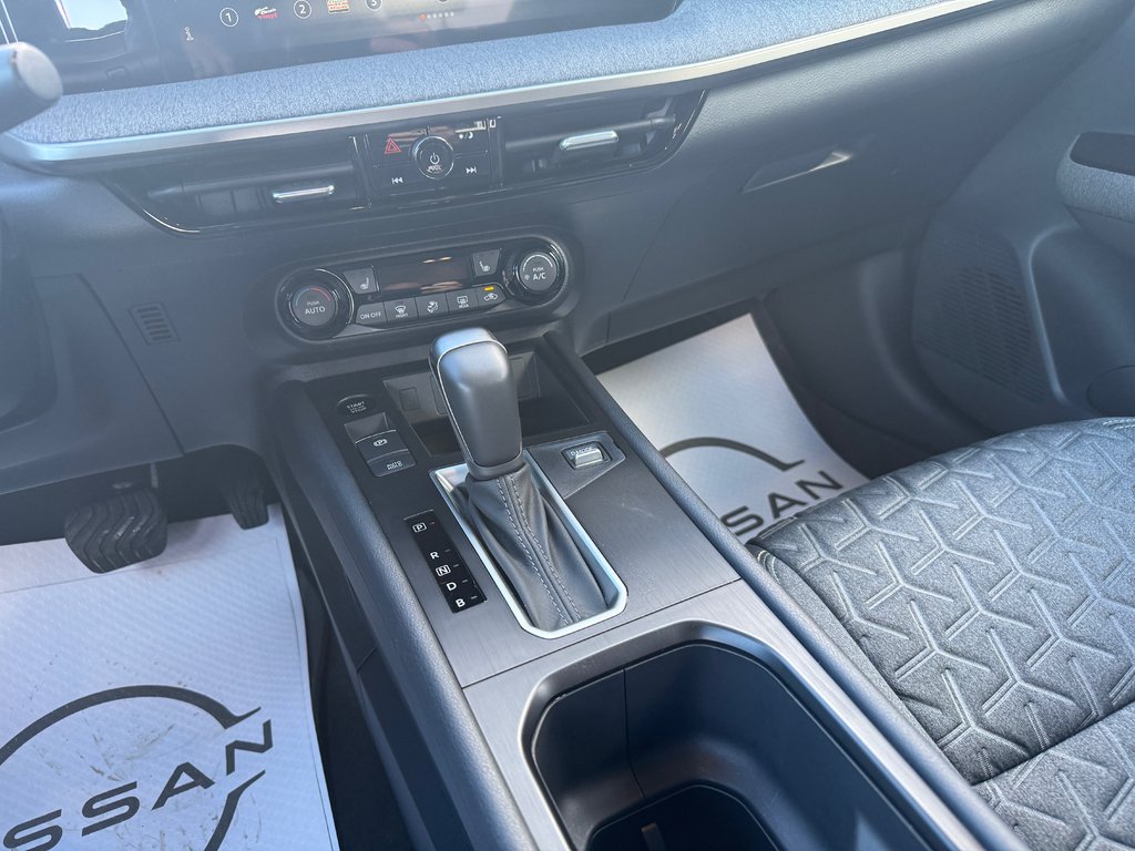 2025 Nissan Kicks SV FWD in Bathurst, New Brunswick - 11 - w1024h768px