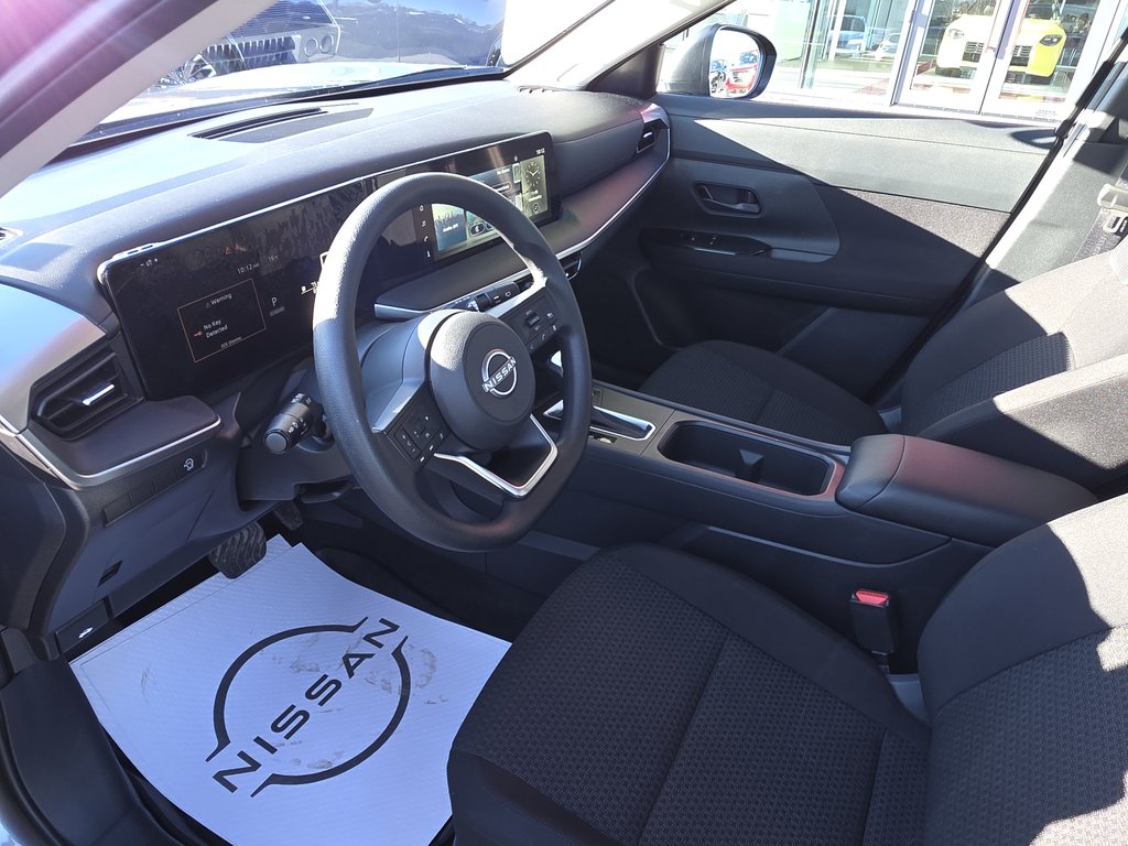 2025 Nissan Kicks S FWD in Bathurst, New Brunswick - 14 - w1024h768px