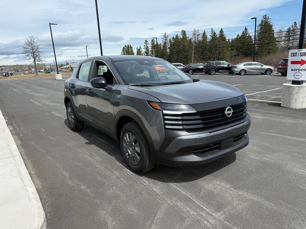 2025 Nissan Kicks S FWD in Bathurst, New Brunswick - 2 - w1024h768px