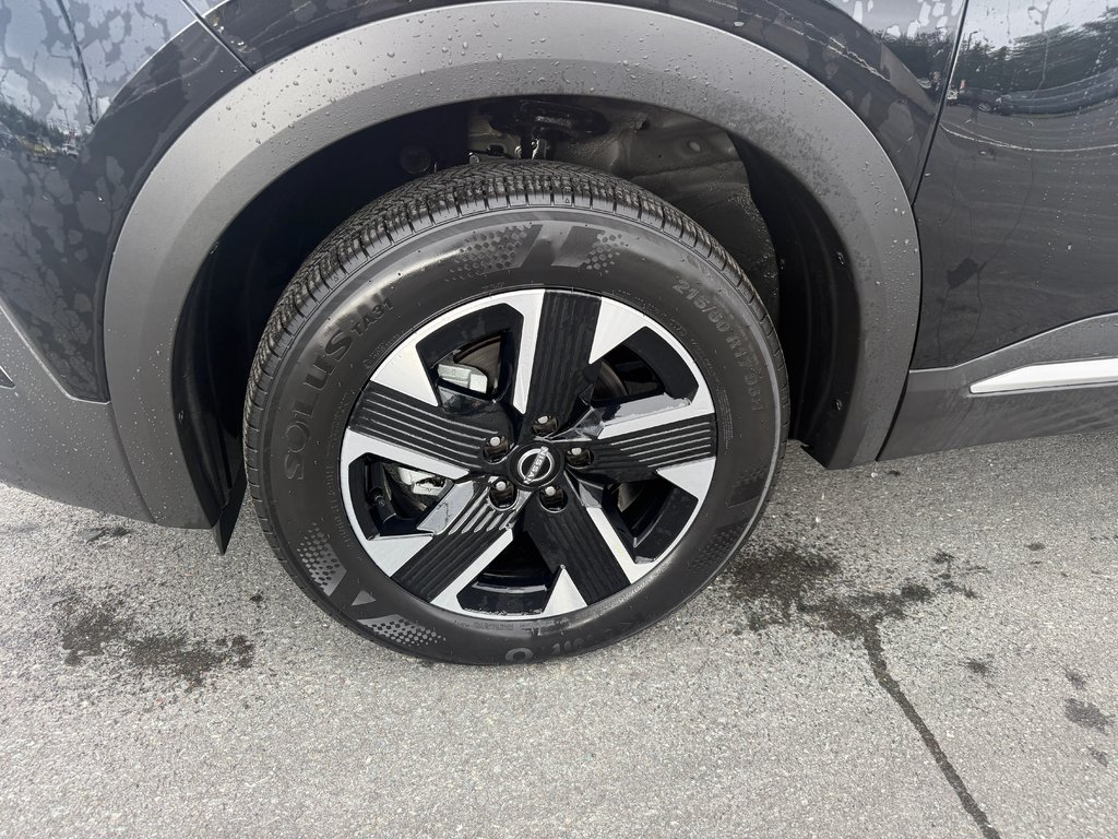 2025 Nissan Kicks SV AWD in Bathurst, New Brunswick - 9 - w1024h768px