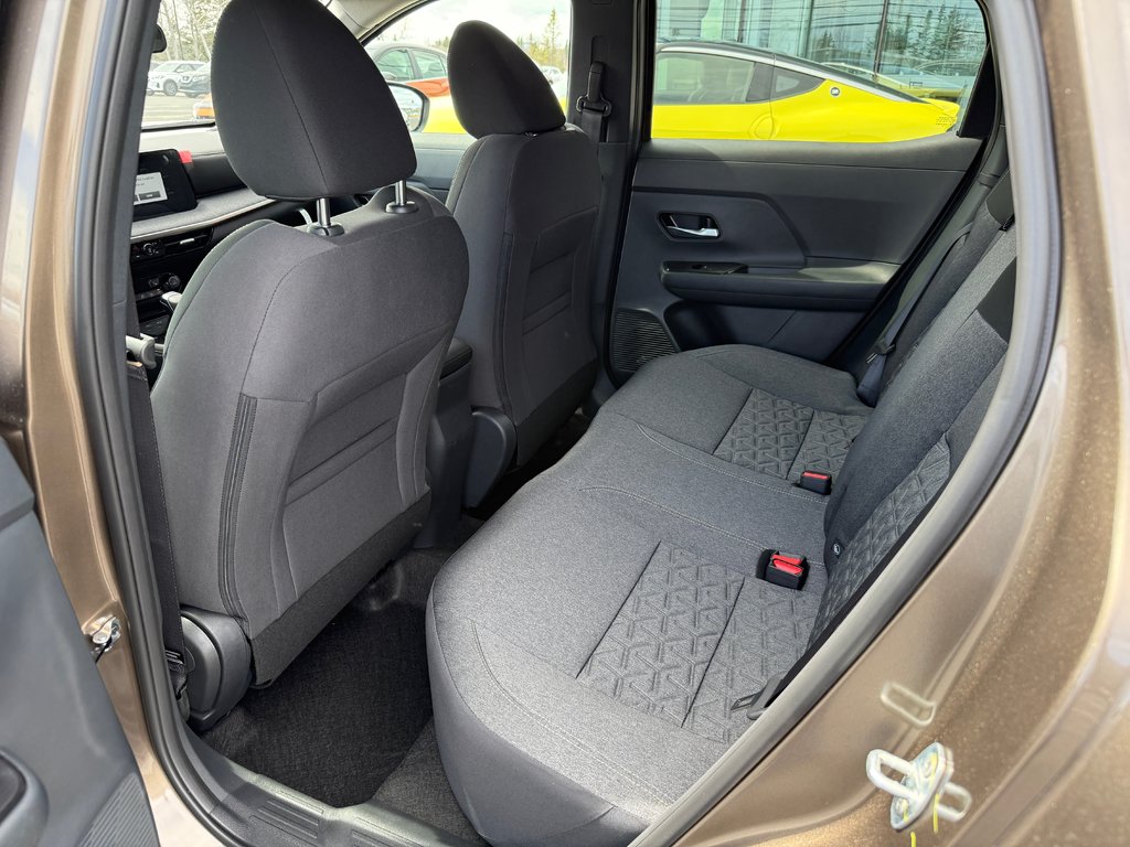 2025 Nissan Kicks SV AWD in Bathurst, New Brunswick - 9 - w1024h768px