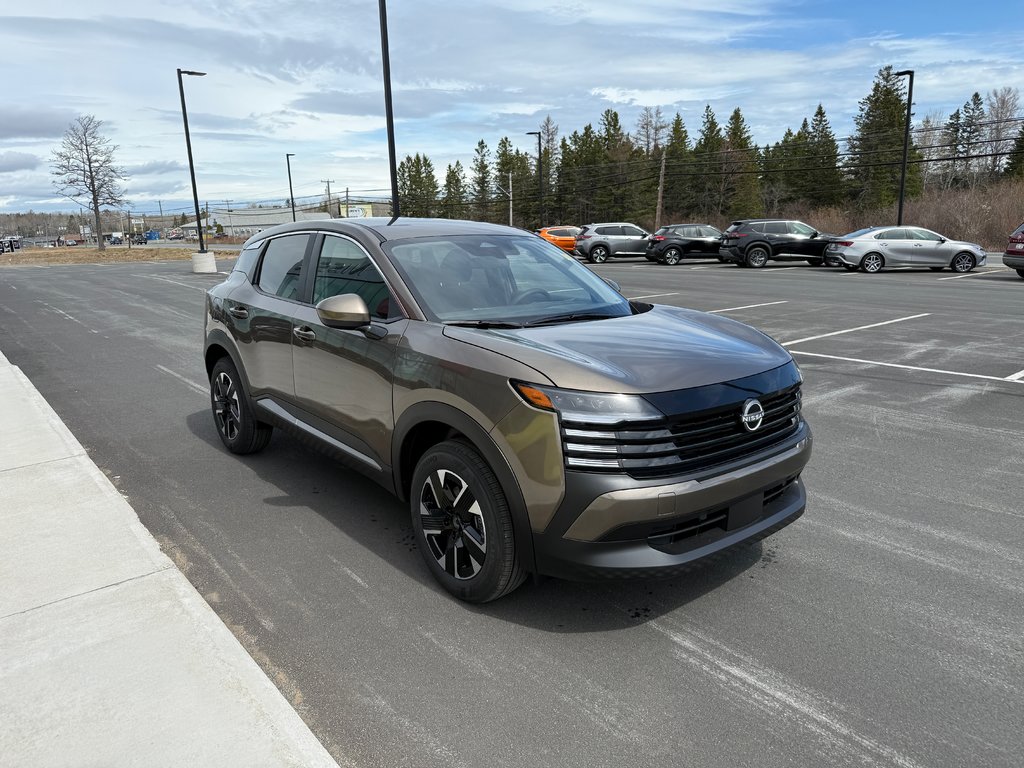 2025 Nissan Kicks SV AWD in Bathurst, New Brunswick - 2 - w1024h768px