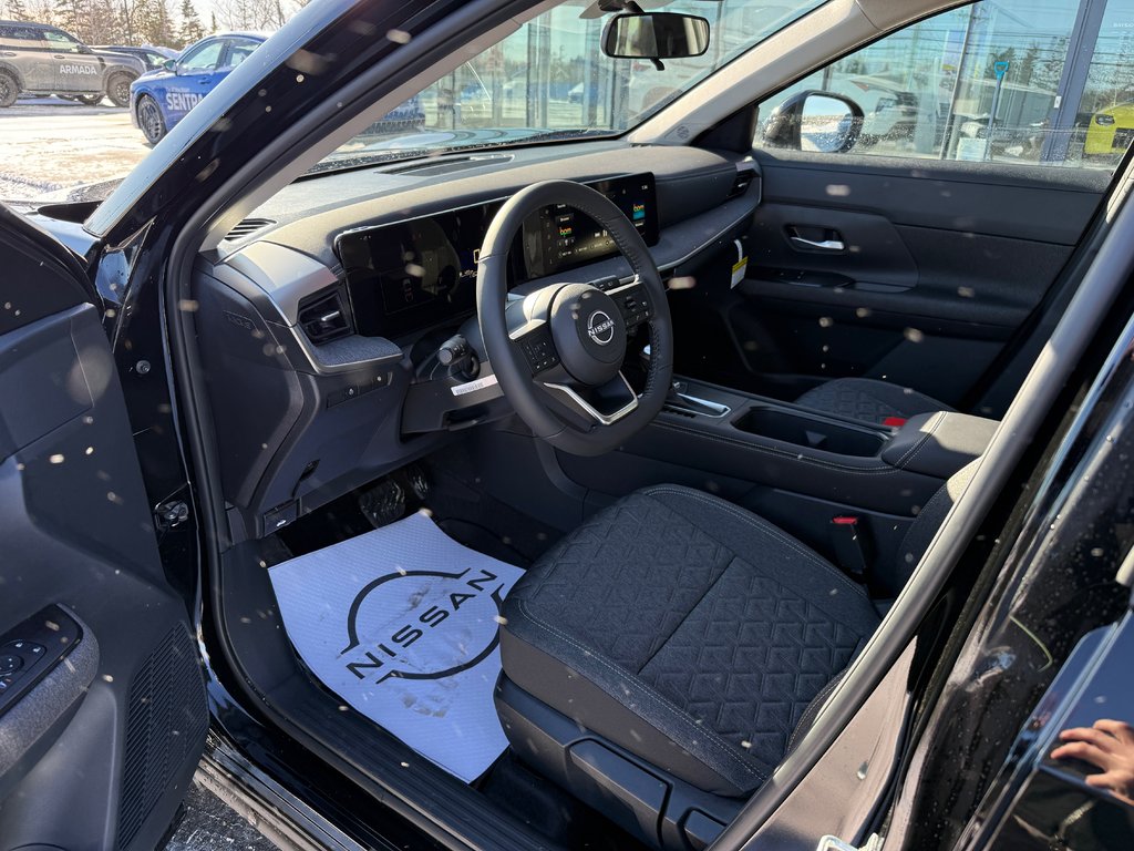 2025 Nissan Kicks SV AWD in Bathurst, New Brunswick - 13 - w1024h768px