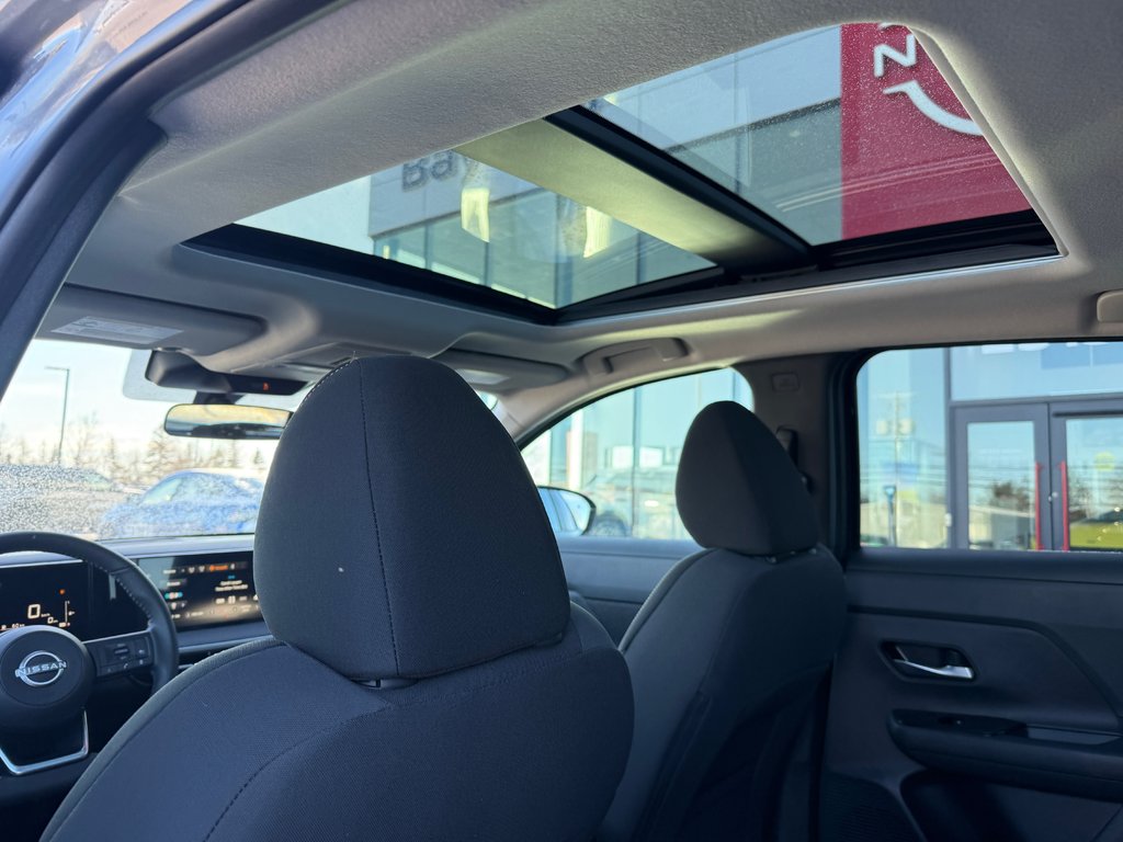 2025 Nissan Kicks SV PREMIUM AWD in Bathurst, New Brunswick - 17 - w1024h768px