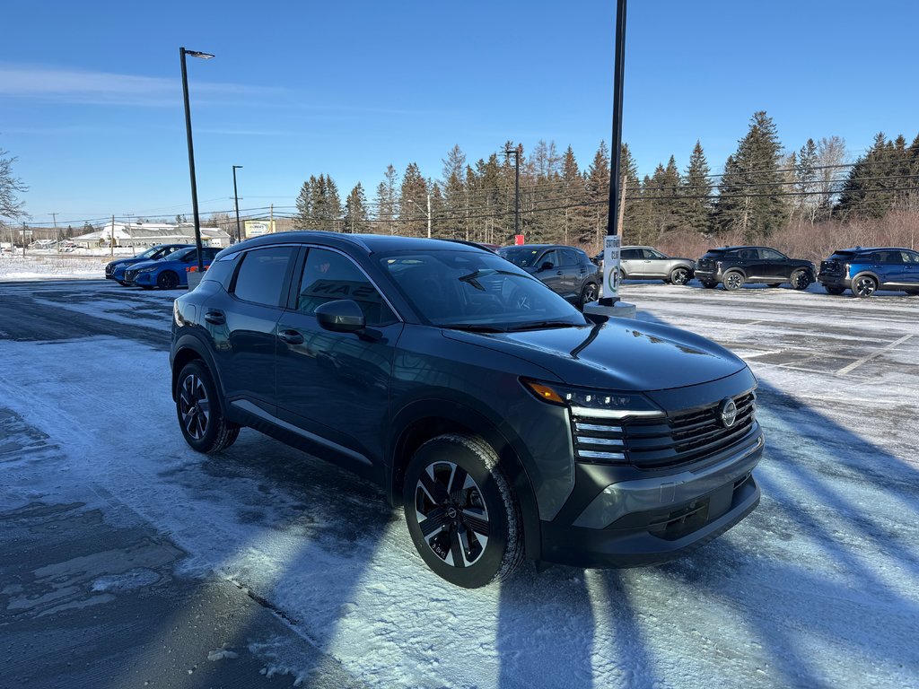 2025 Nissan Kicks SV PREMIUM AWD in Bathurst, New Brunswick - 3 - w1024h768px