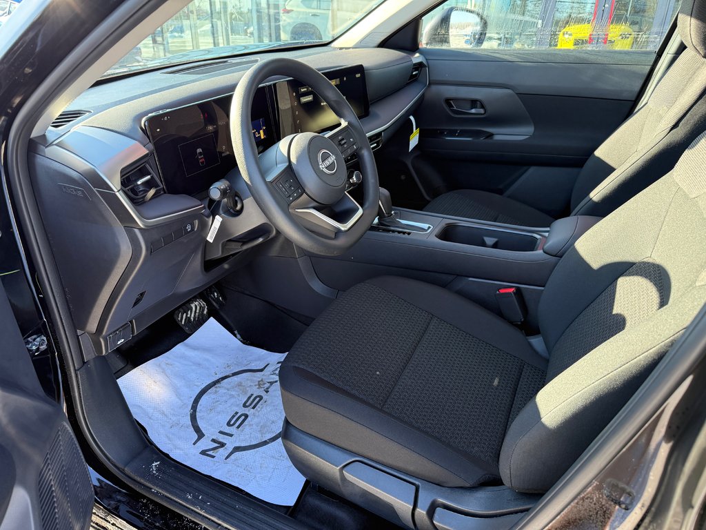 2025 Nissan Kicks S FWD in Bathurst, New Brunswick - 13 - w1024h768px