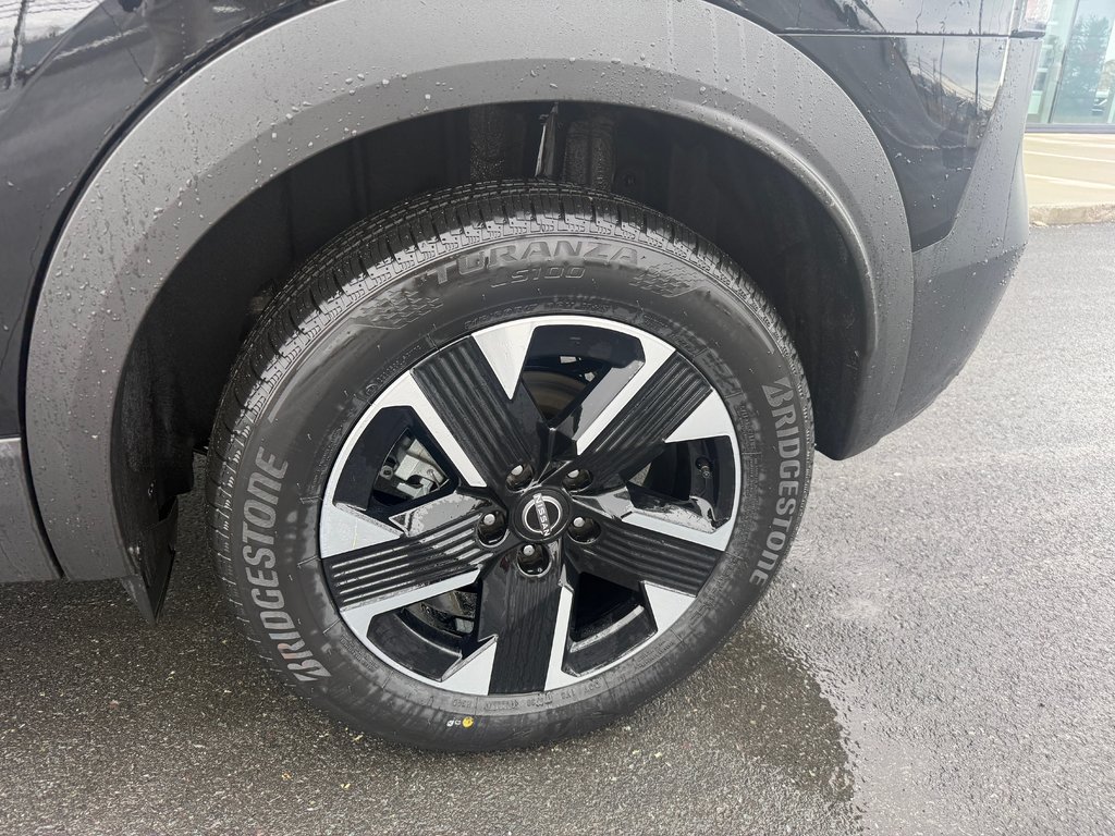 2025 Nissan Kicks SV AWD in Bathurst, New Brunswick - 9 - w1024h768px