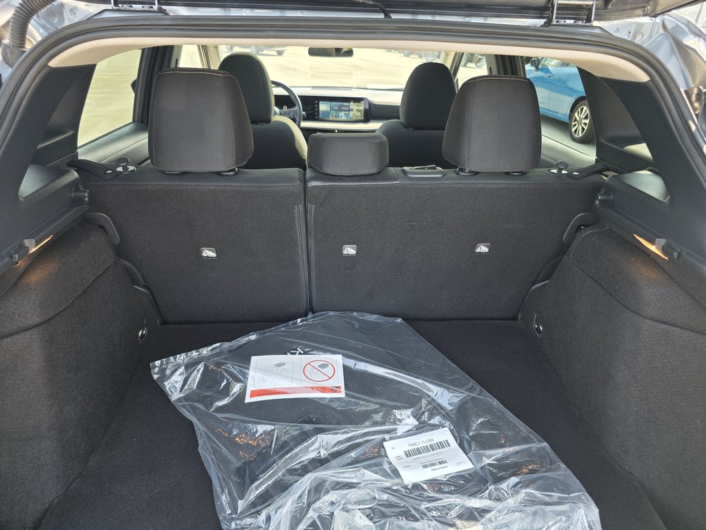 2025 Nissan Kicks SV AWD in Bathurst, New Brunswick - 10 - w1024h768px
