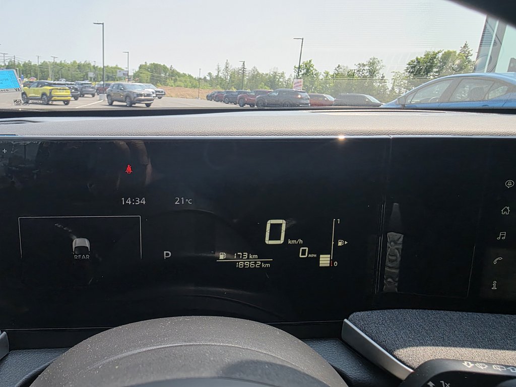 2025 Nissan Kicks SV AWD in Bathurst, New Brunswick - 14 - w1024h768px