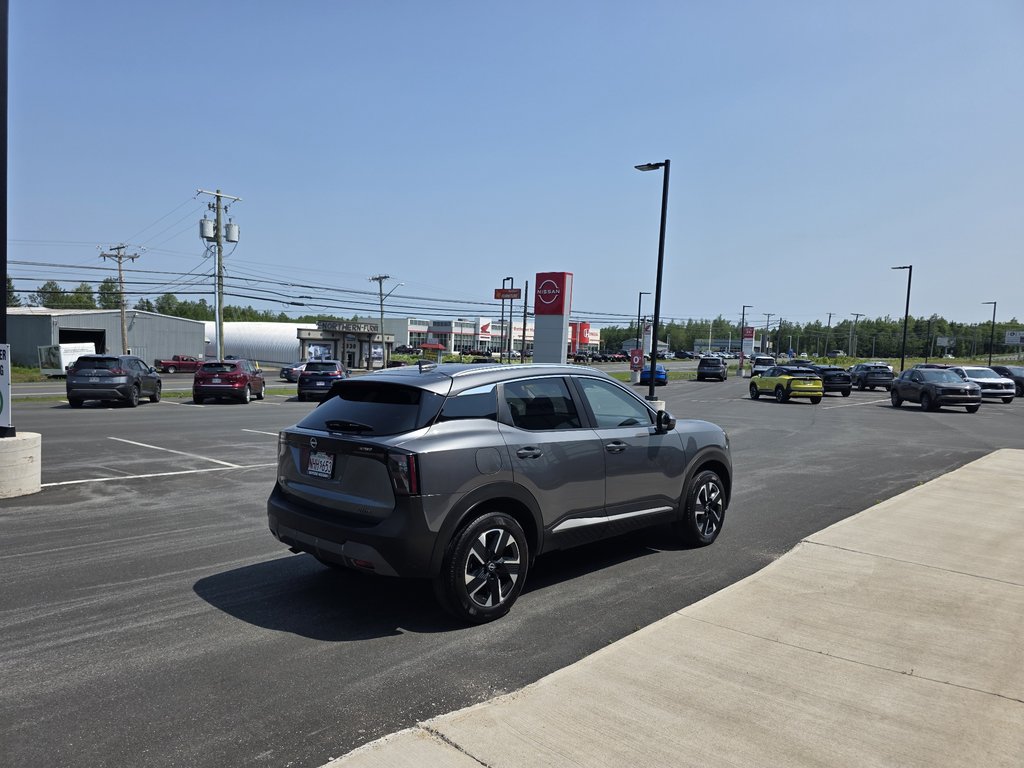 2025 Nissan Kicks SV AWD in Bathurst, New Brunswick - 6 - w1024h768px