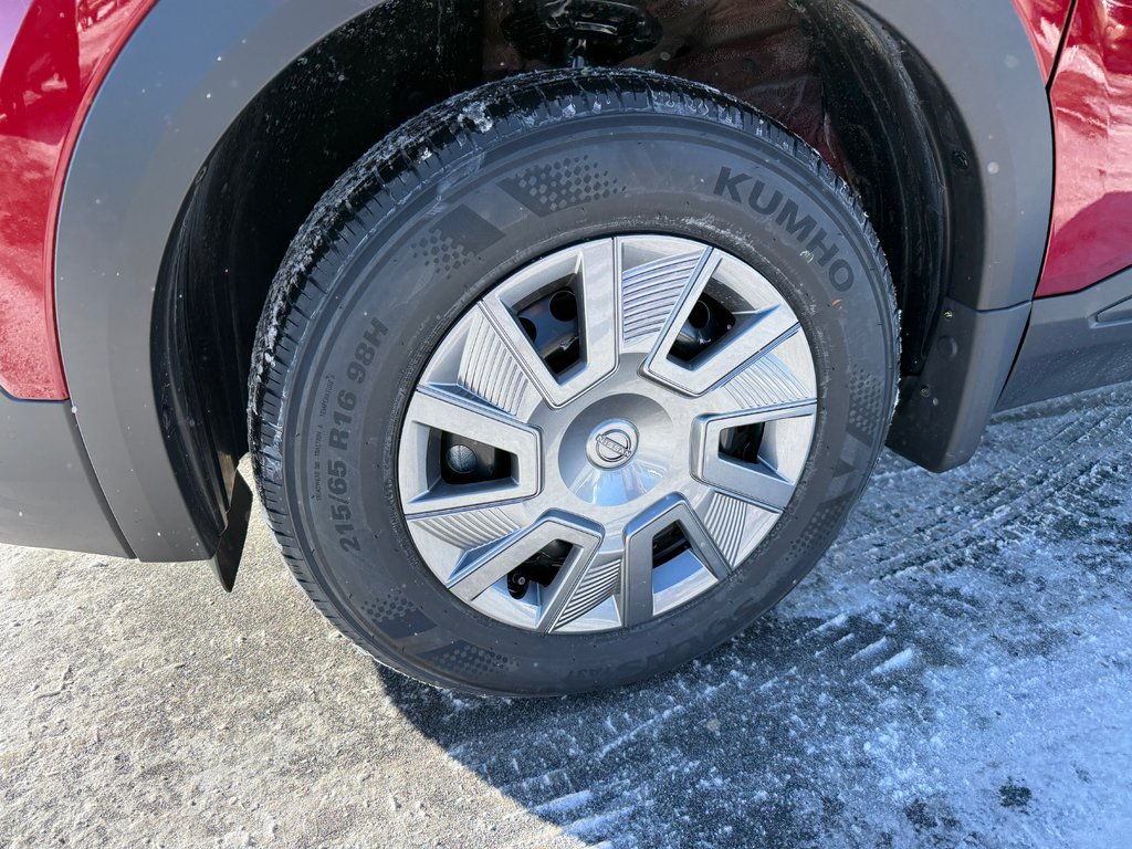 2026 Nissan Kicks S AWD in Bathurst, New Brunswick - 12 - w1024h768px