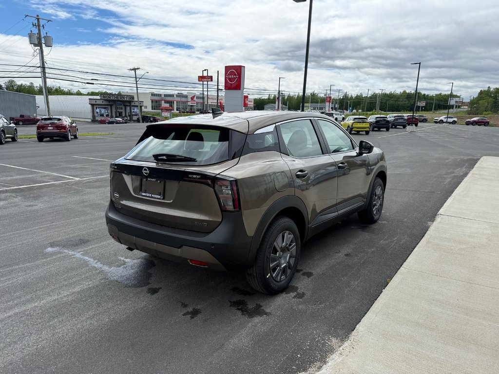 Nissan Kicks S AWD 2026 à Bathurst, Nouveau-Brunswick - 5 - w1024h768px