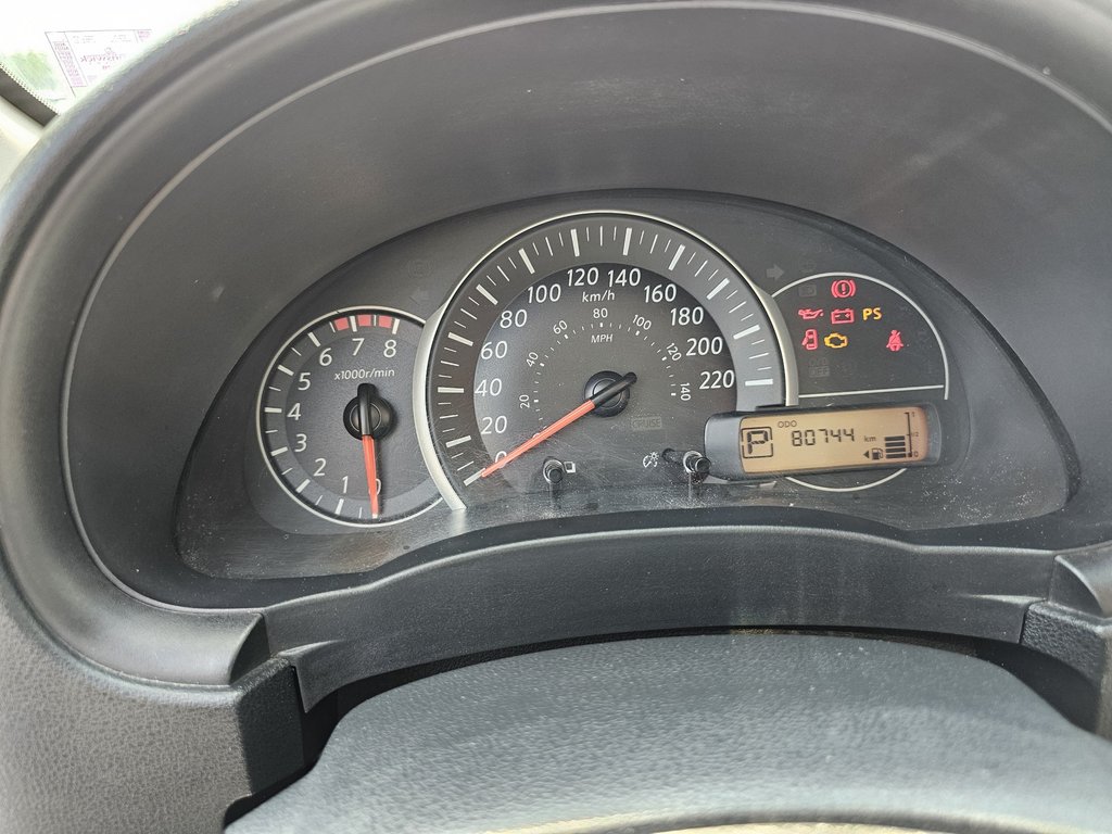 2018 Nissan Micra 1.6 SV at (2) in Bathurst, New Brunswick - 11 - w1024h768px