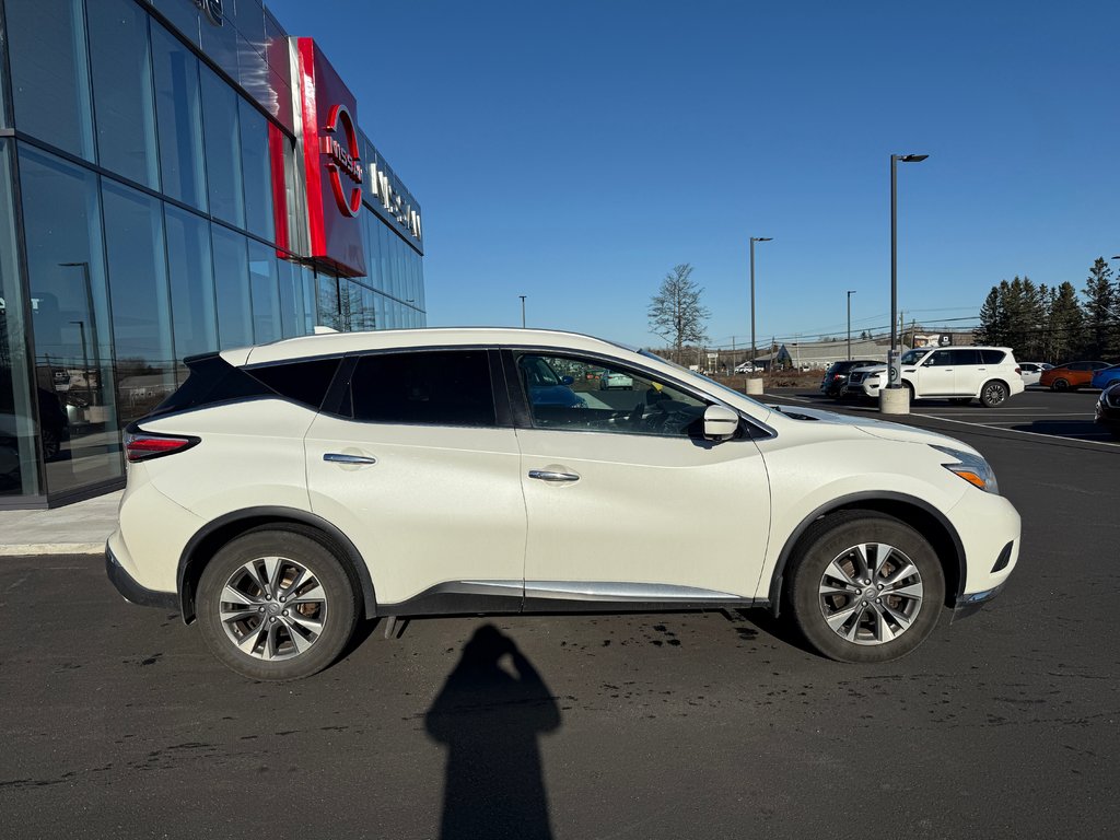 2017  Murano SL AWD CVT (2) in Bathurst, New Brunswick - 2 - w1024h768px