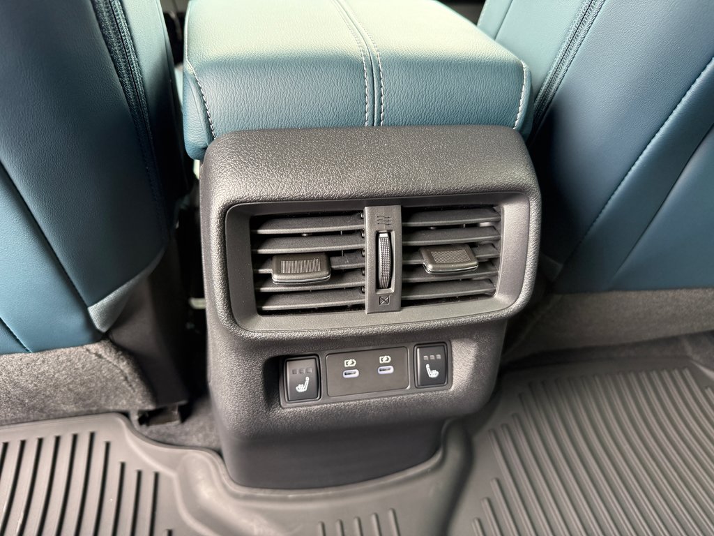 2025 Nissan Murano AWD Platinum in Bathurst, New Brunswick - 10 - w1024h768px