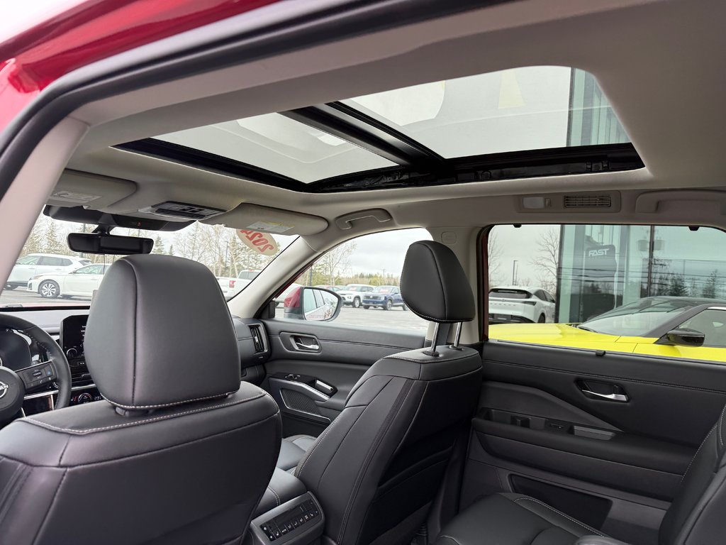 2024 Nissan Pathfinder SL 4WD in Bathurst, New Brunswick - 18 - w1024h768px