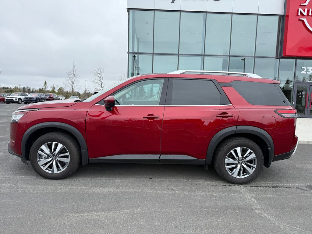 2024 Nissan Pathfinder SL 4WD in Bathurst, New Brunswick - 7 - w1024h768px