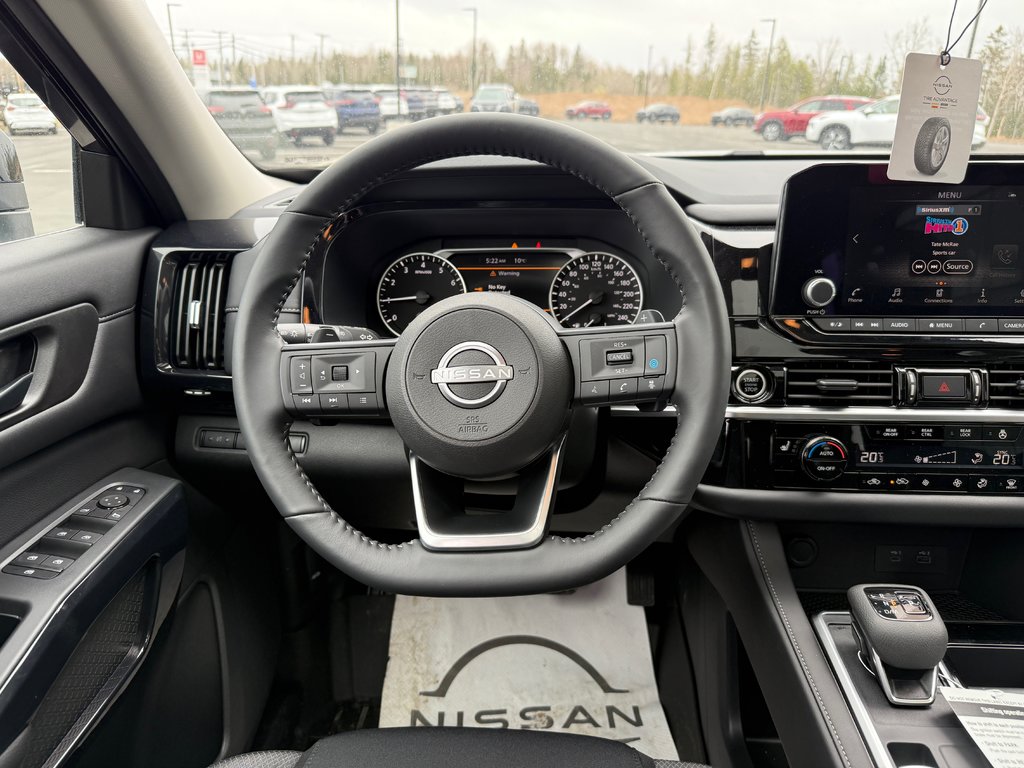 2024 Nissan Pathfinder SV 4WD in Bathurst, New Brunswick - 12 - w1024h768px