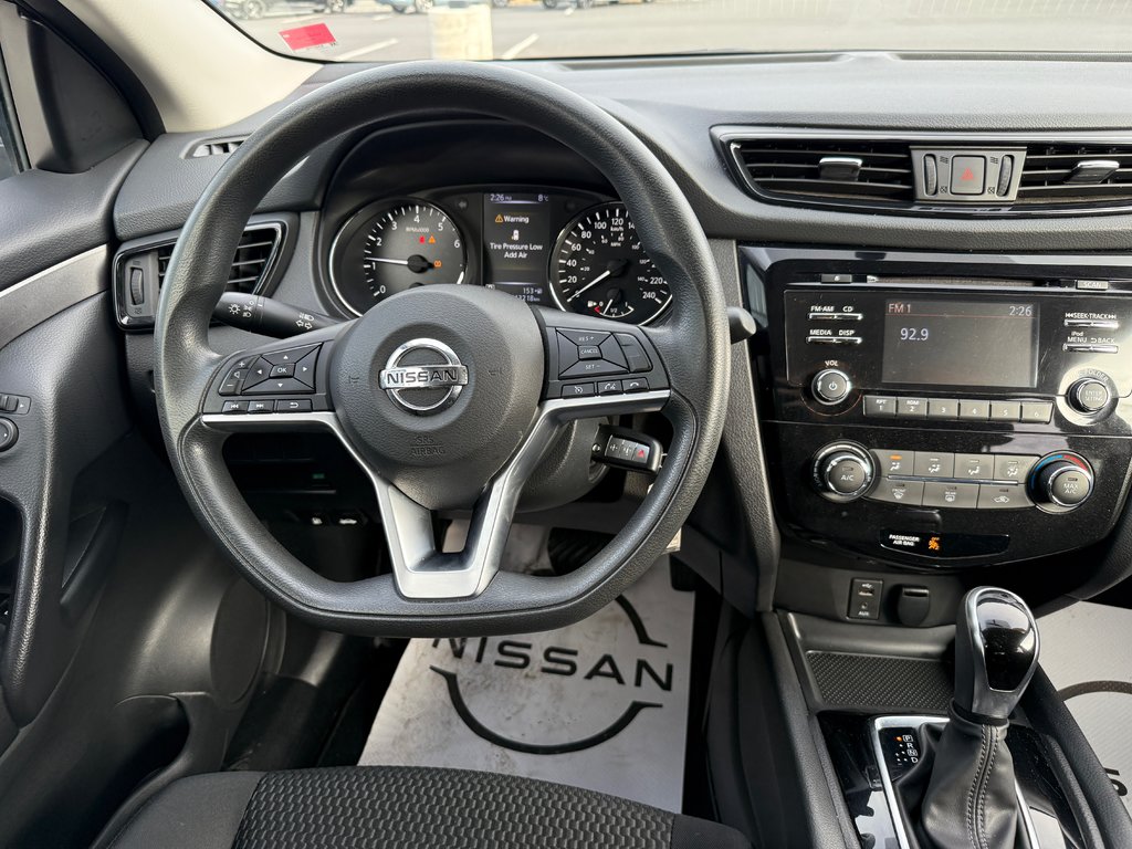 Nissan Qashqai S FWD CVT 2017 à Bathurst, Nouveau-Brunswick - 10 - w1024h768px