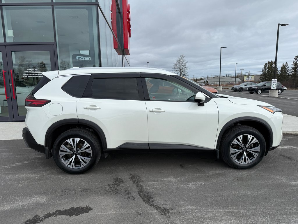 2021 Nissan Rogue SV FWD CVT in Bathurst, New Brunswick - 16 - w1024h768px