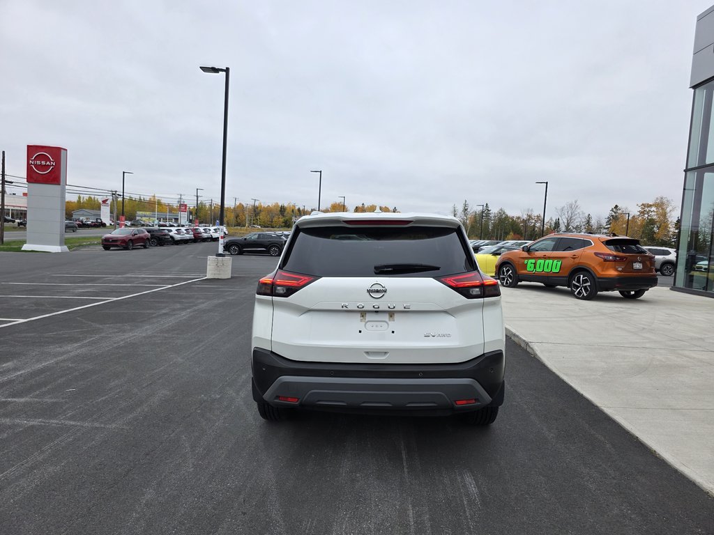 Nissan Rogue SV AWD CVT 2021 à Bathurst, Nouveau-Brunswick - 7 - w1024h768px