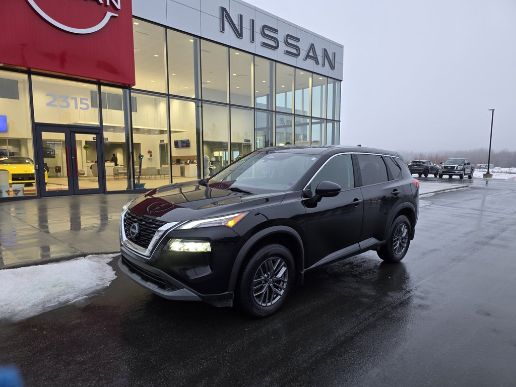 2023 Nissan Rogue S AWD CVT in Bathurst, New Brunswick - 2 - w1024h768px