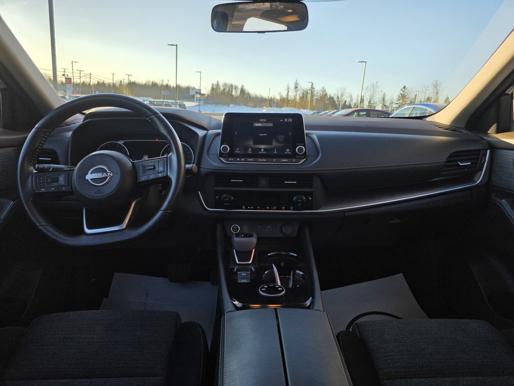 2023 Nissan Rogue SV AWD CVT in Bathurst, New Brunswick - 12 - w1024h768px