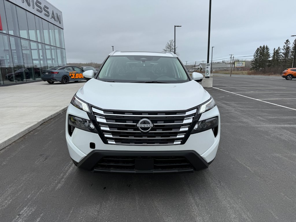2025 Nissan Rogue AWD SV Moonroof in Bathurst, New Brunswick - 2 - w1024h768px