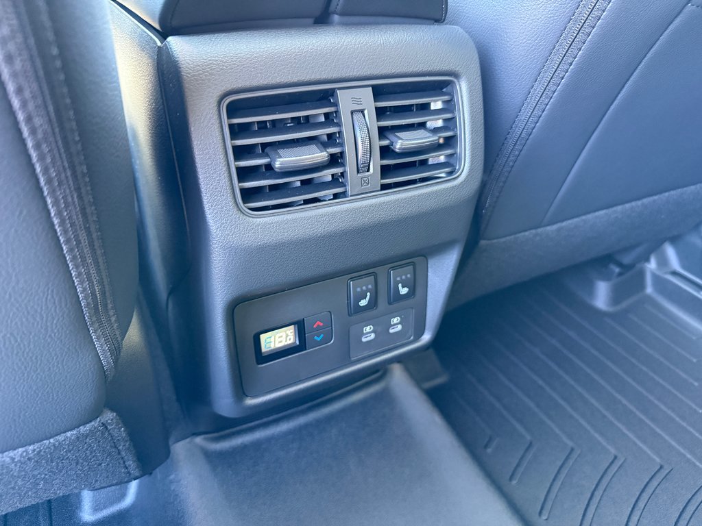 2025 Nissan Rogue AWD SL in Bathurst, New Brunswick - 10 - w1024h768px