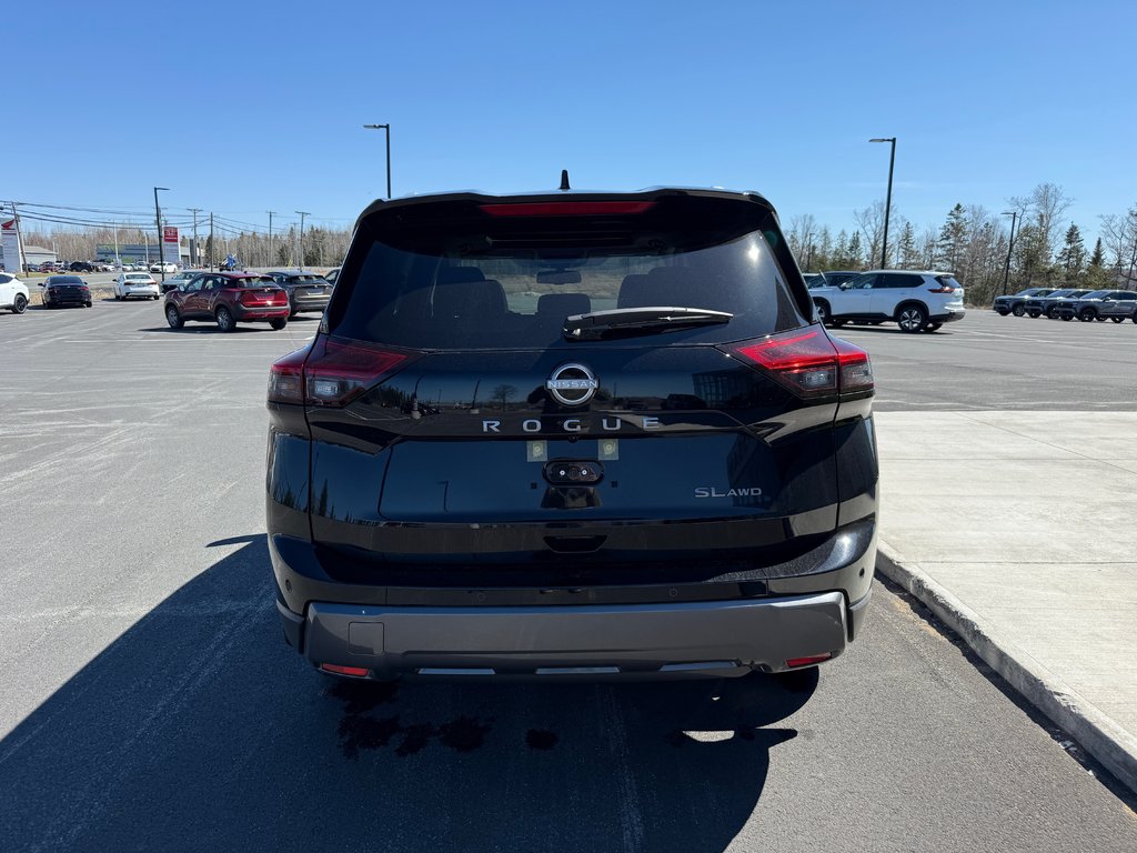 2025 Nissan Rogue AWD SL in Bathurst, New Brunswick - 6 - w1024h768px