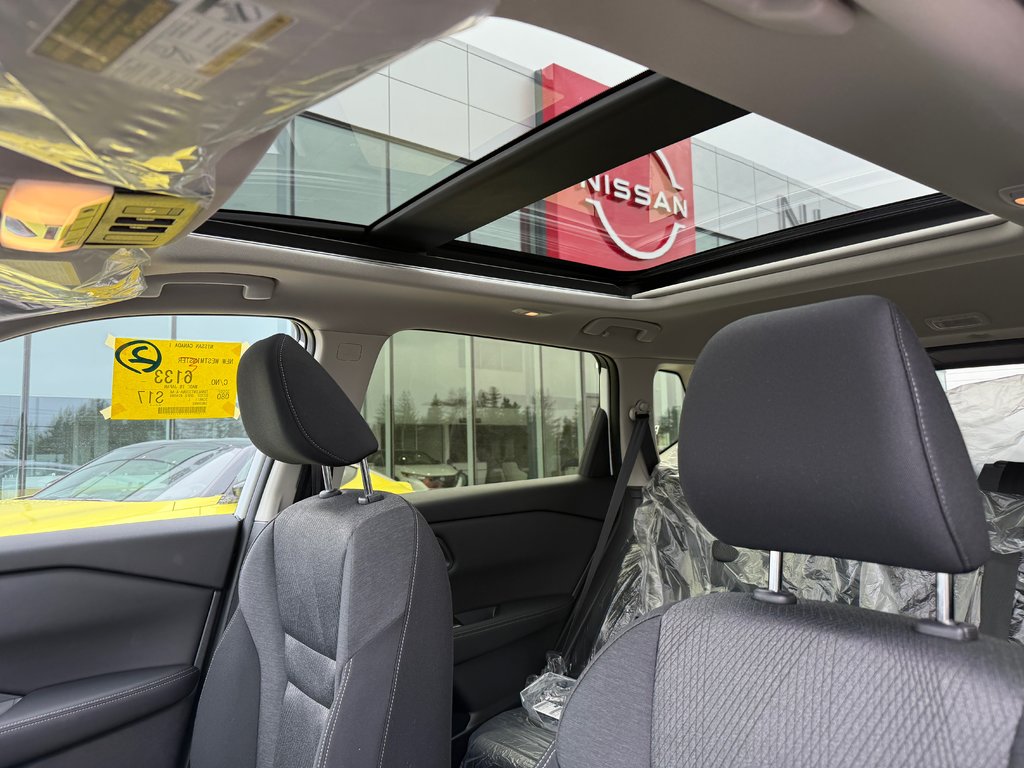 2025 Nissan Rogue AWD SV Moonroof in Bathurst, New Brunswick - 17 - w1024h768px