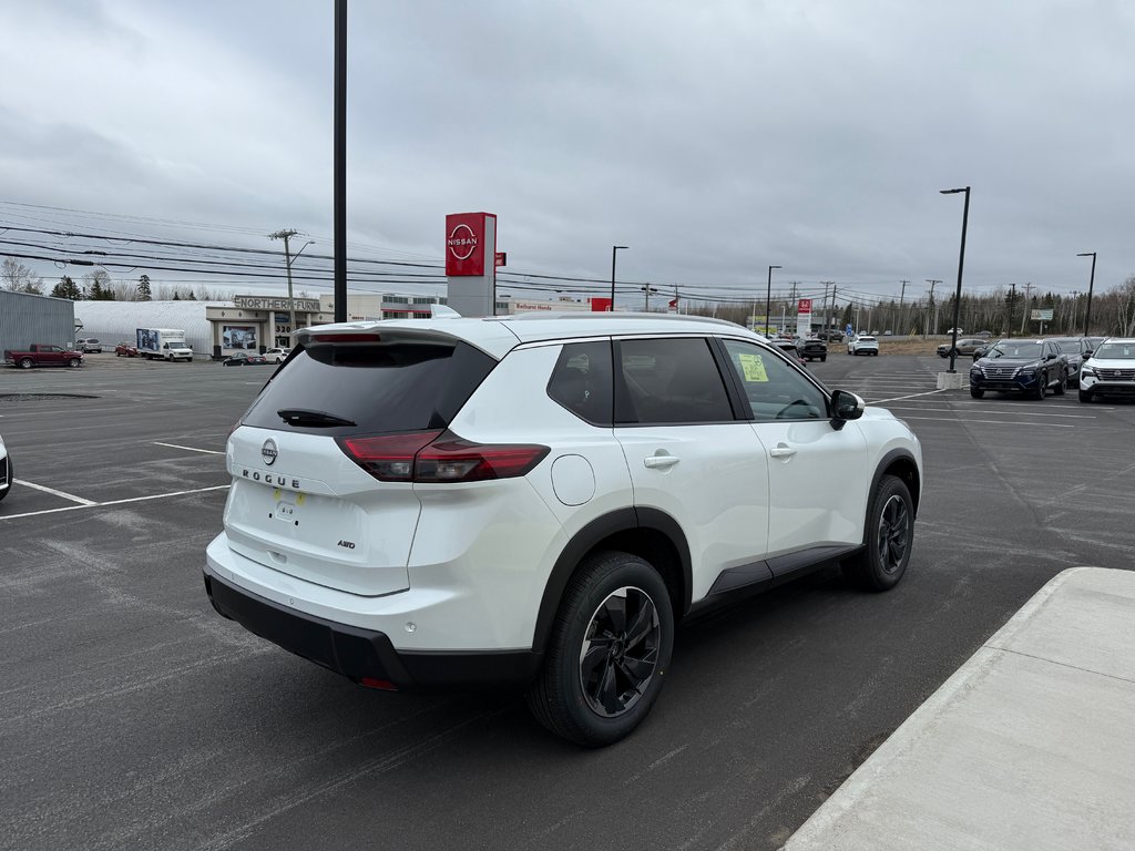 2025 Nissan Rogue AWD SV Moonroof in Bathurst, New Brunswick - 6 - w1024h768px